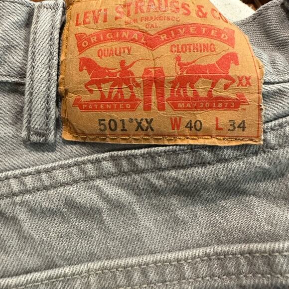 Levi's 501XX Gray Denim 100% Cotton Jeans in a Mens 40 x 31 - Picture 3 of 7